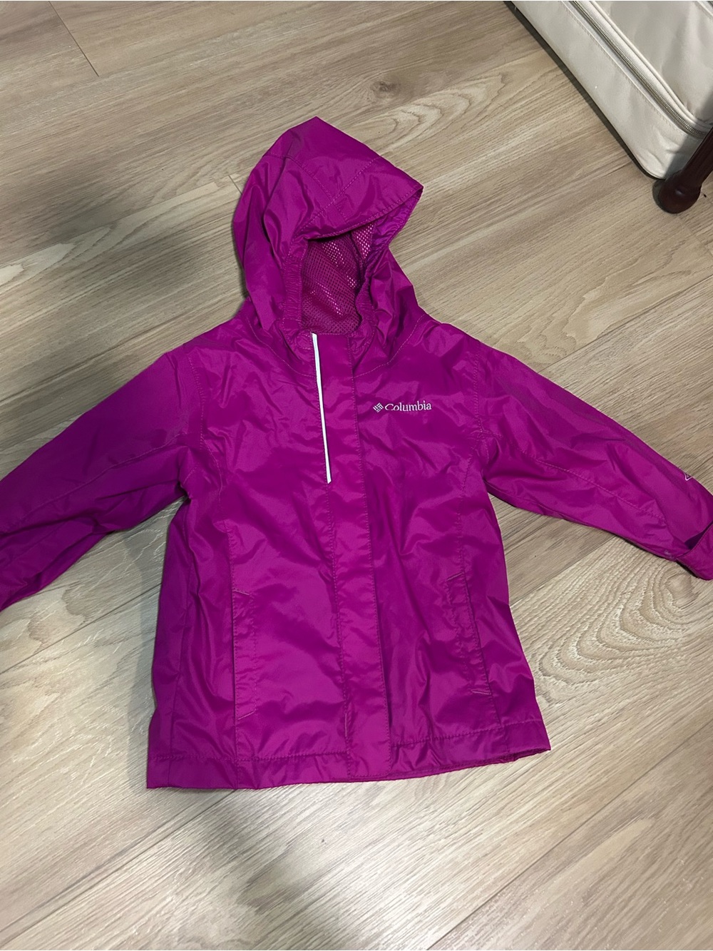 Columbia Kids Hooded Raincoat in Bright Magenta